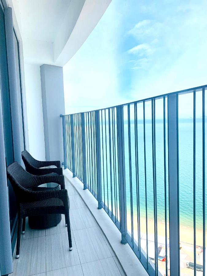 Can Ho Panorama Nhin Toan Canh Bien Nha Trang Exterior foto